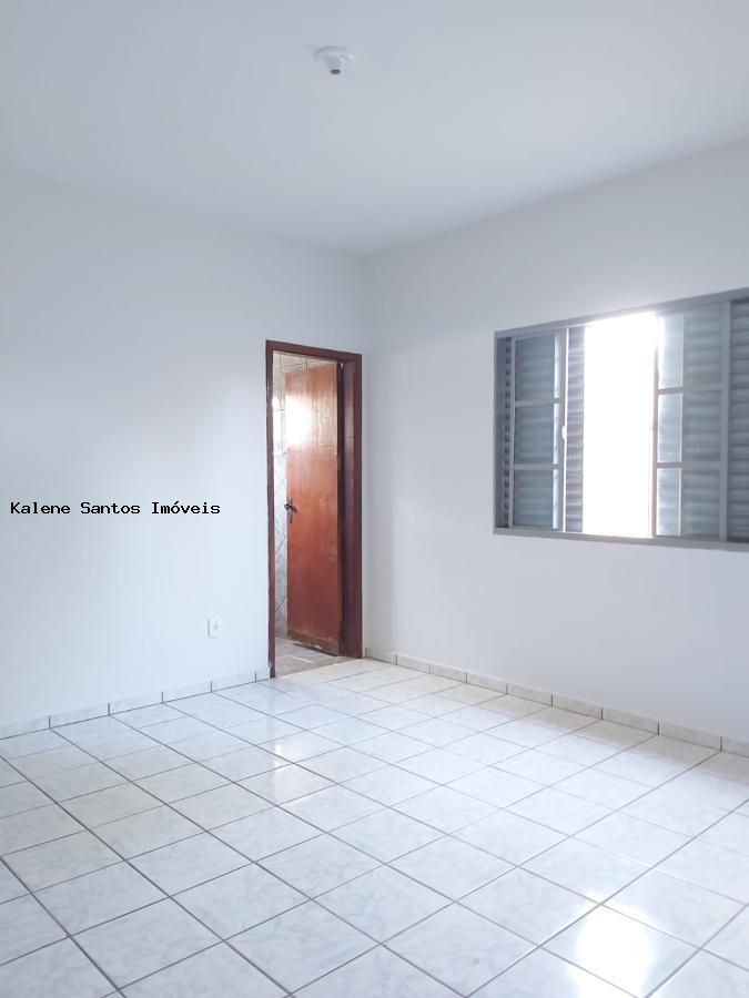 Casa para alugar com 3 quartos - Foto 9