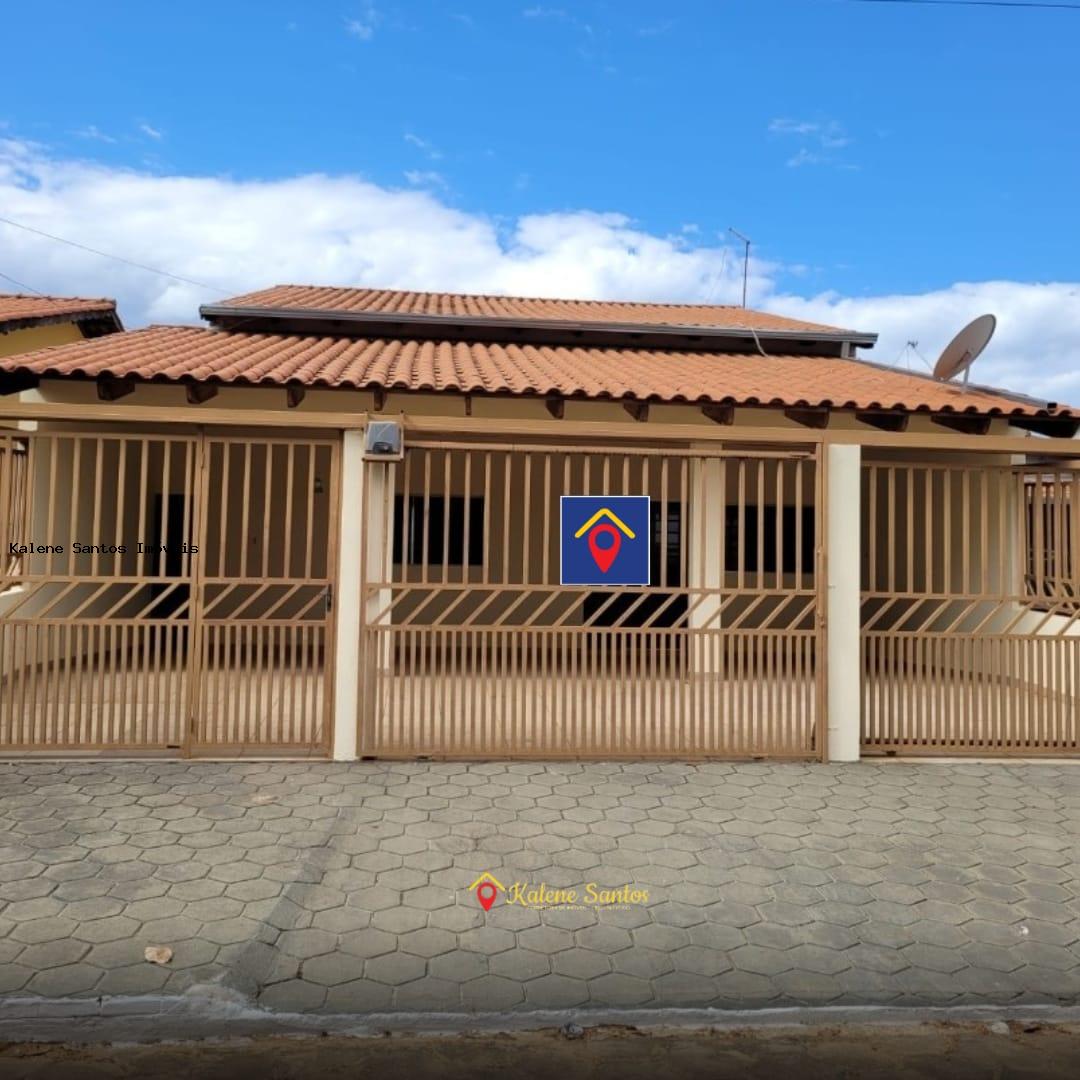 Casa para alugar com 3 quartos - Foto 1