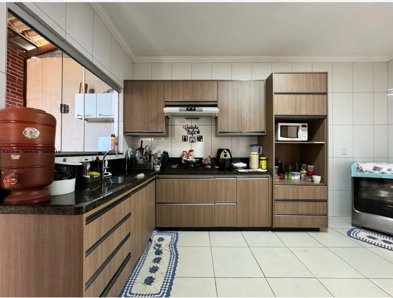 Casa à venda com 3 quartos, 354m² - Foto 8